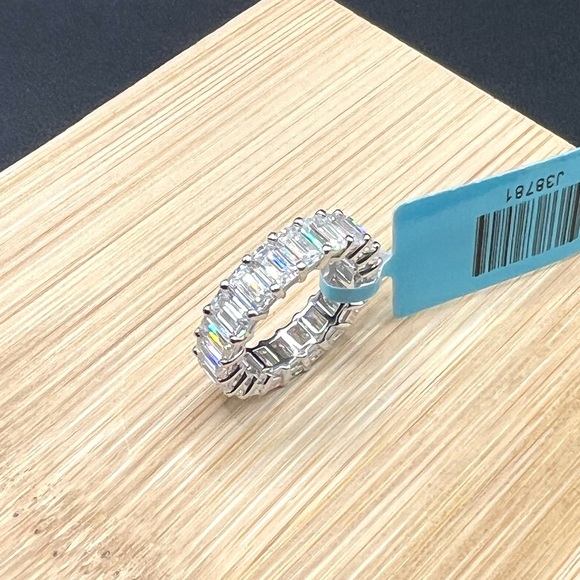 925 Sterling Silver 6.30CT MOISSANITE eternity band ring size 5 - Picture 13 of 17
